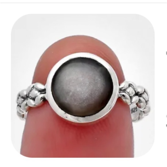 Gray moonstone sterling silver rings size 7.5 or 8 - Picture 6 of 6